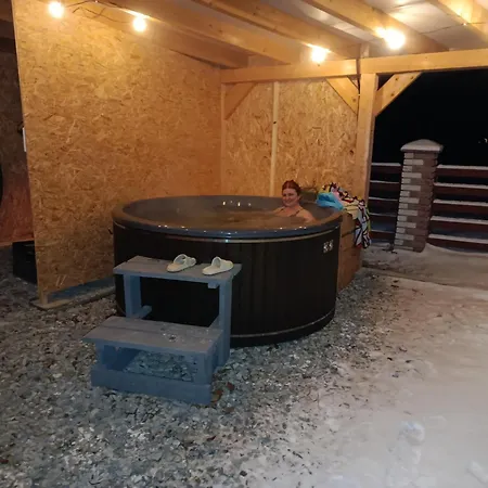 Ferienhaus за рікою